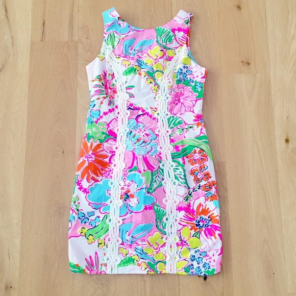 Lilly Pulitzer for Target Dresses & Skirts - NWOT Lilly Pulitzer for Target Nosey Posie Dress🌸